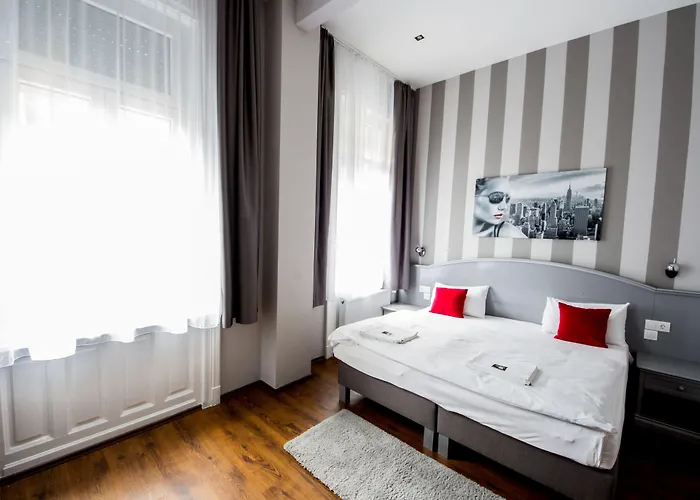 Full Moon Ξενοδοχείο