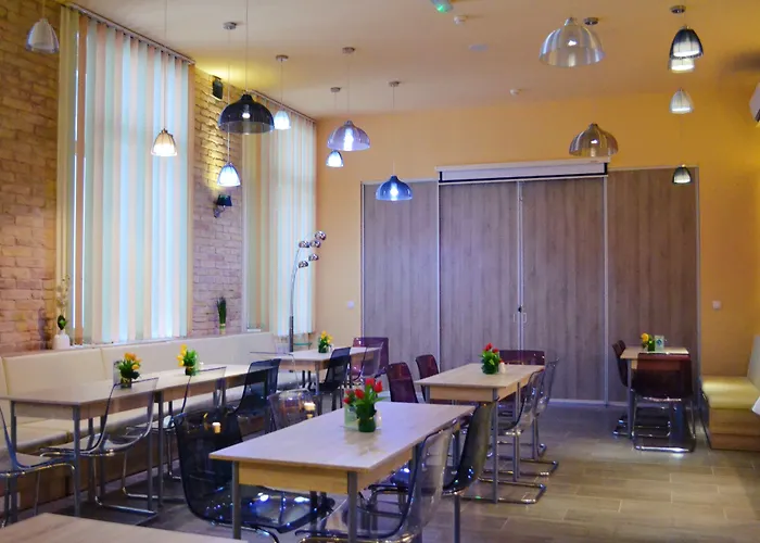 Ξενοδοχείο Full Moon 3*