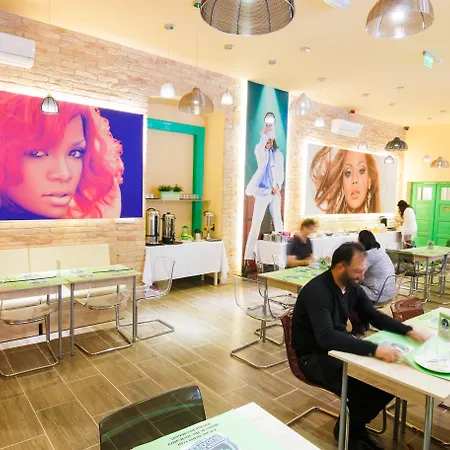 Full Moon Szálloda Budapest