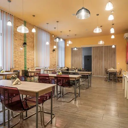 Full Moon Szálloda 3*