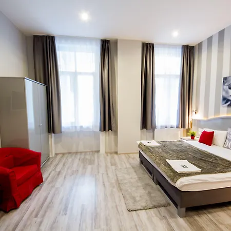 Hotel Full Moon Boedapest