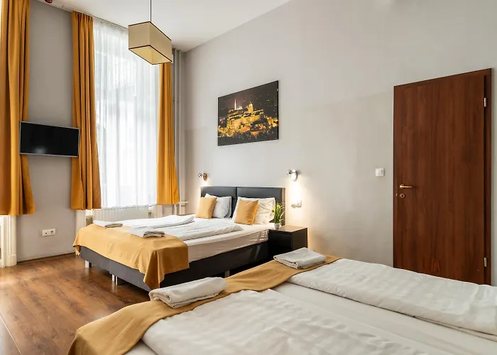 Full Moon Hotel Budapest