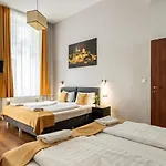 Full Moon Hotel Budapest