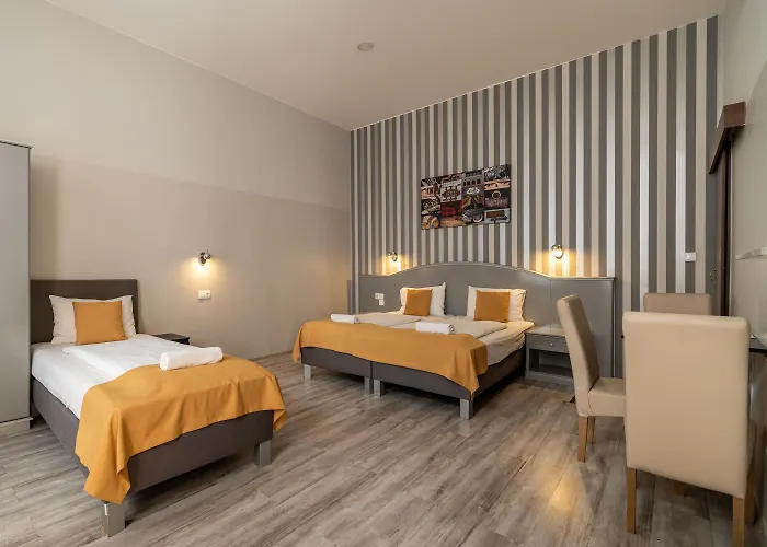 Hotel Full Moon Budapesta