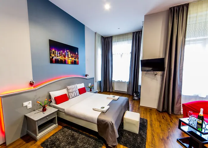 Hotel Full Moon Budapesta